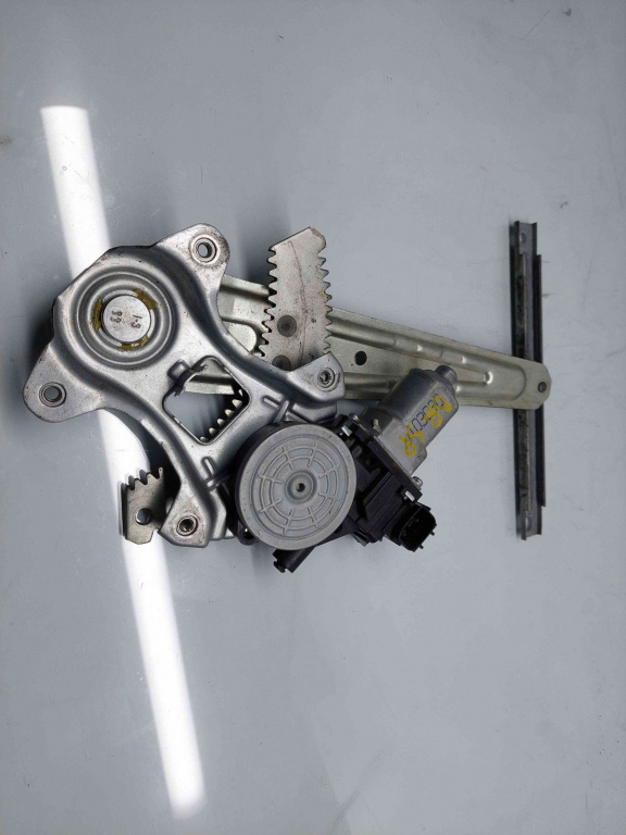 Macara electrica geam dreapta spate Nissan Juke [Fabr 2010-2014] Hatchback OEM