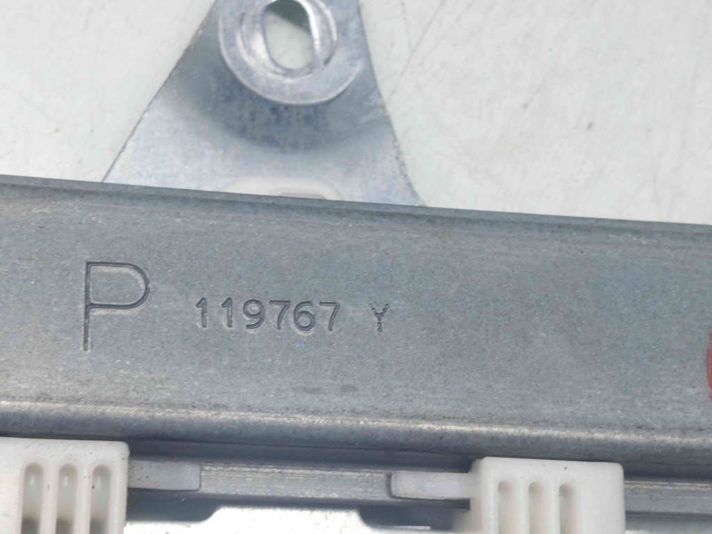 Macara electrica geam dreapta spate Nissan Qashqai [Fabr 2007-2014] 119767Y