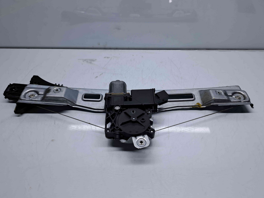 Macara electrica geam dreapta spate Opel Zafira C (E75) Combi [Fabr 2011-2017] 13260142