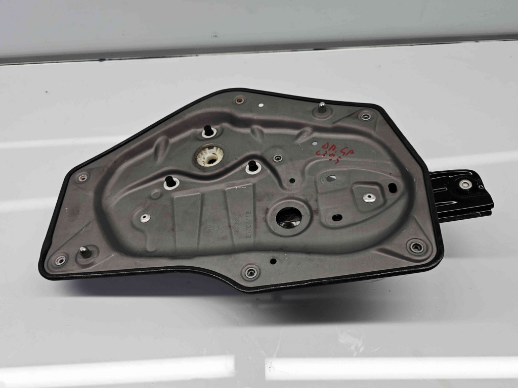 Macara electrica geam dreapta spate Skoda Superb II Combi (3T5) Facelift [Fabr 2009-2015]