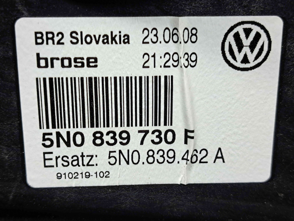 Macara electrica geam dreapta spate Volkswagen Tiguan (5N) [Fabr 2007-2016] 5N0839730F
