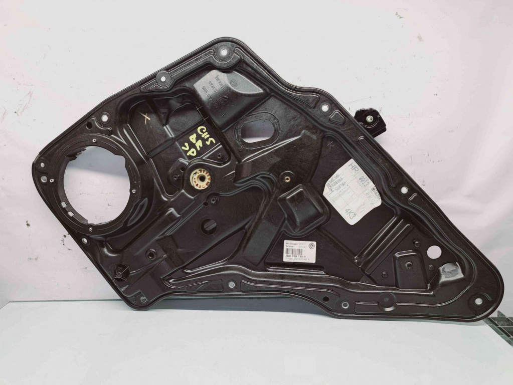 Macara electrica geam dreapta spate Volkswagen Tiguan (5N) [Fabr 2007-2016] 5N0839730R