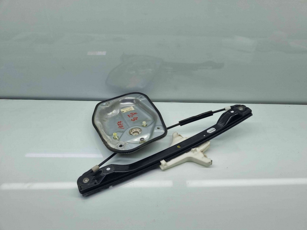 Macara electrica geam dreapta spate Volkswagen Jetta 3 (1K2) [Fabr 2005-2010] 1K5839462