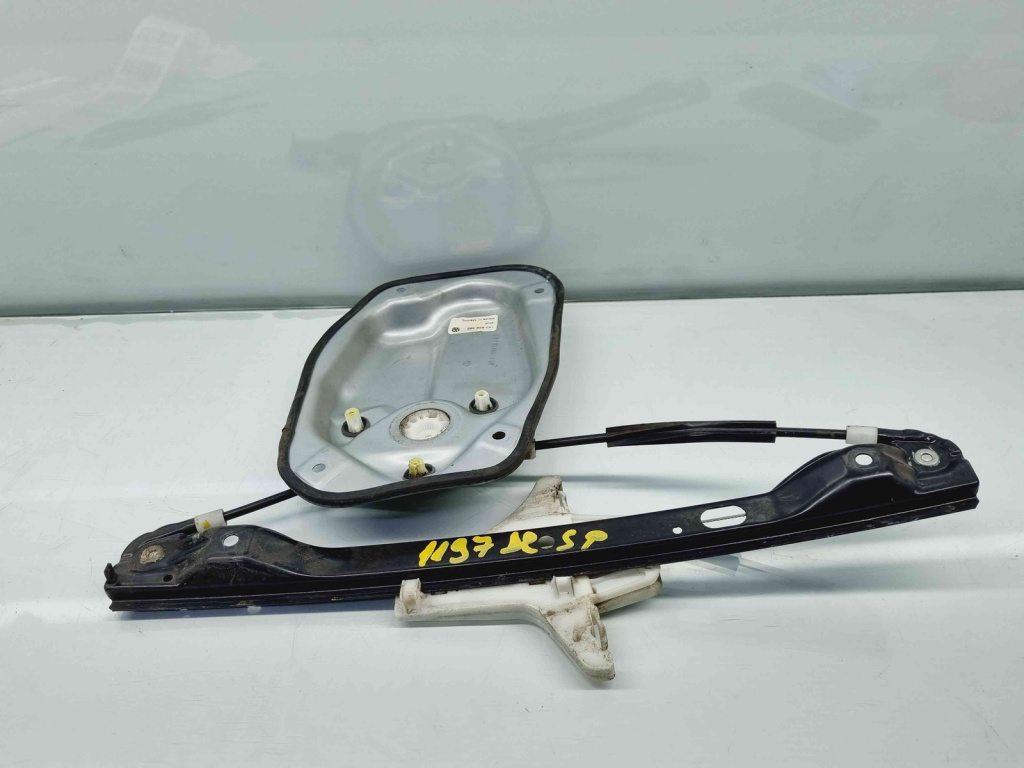 Macara electrica geam dreapta spate Volkswagen Jetta 3 (1K2) [Fabr 2005-2010] 1K5839462