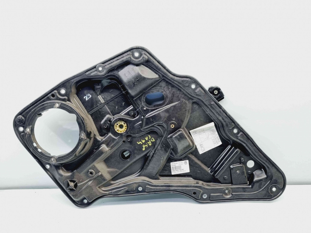 Macara electrica geam dreapta spate Volkswagen Tiguan (5N) [Fabr 2007-2016] 5N0839730M