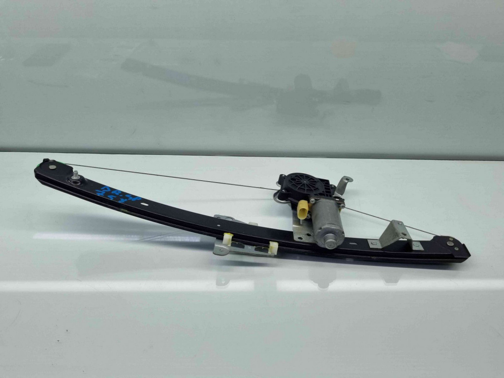 Macara electrica geam dreapta spate Volvo XC90 [Fabr 2002-2014] OEM