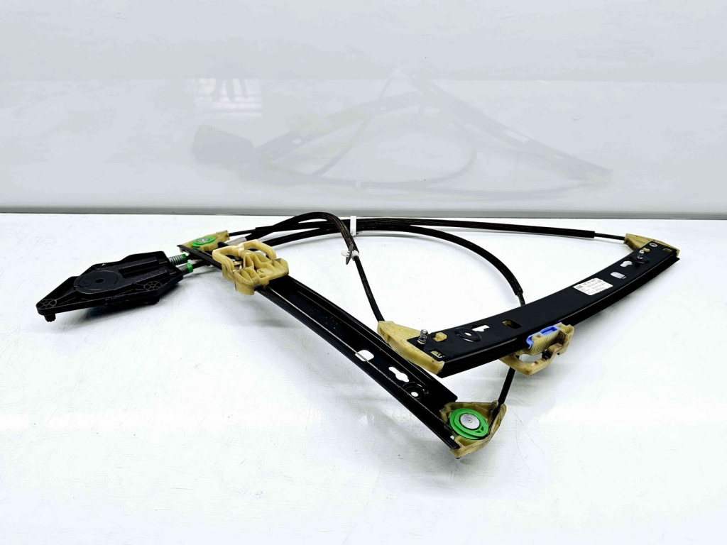Macara electrica geam stanga fata Audi A1 (8X1) [Fabr 2010-2018] 8X3837461
