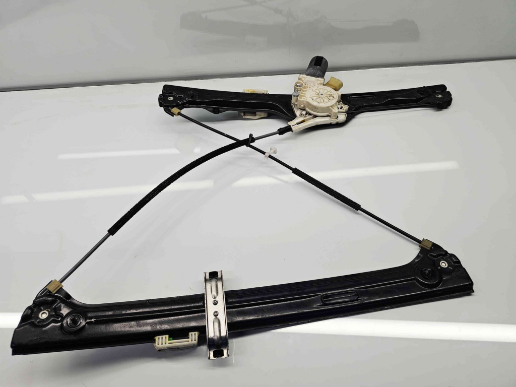Macara electrica geam stanga fata Bmw X5