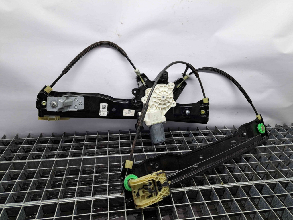 Macara electrica geam stanga fata Ford Focus 3 Facelift [Fabr 2014-2019] CM51-A23201-AF