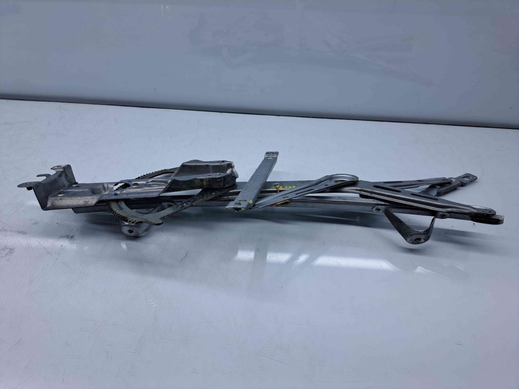 Macara electrica geam stanga fata Opel Zafira B (A05) facelift [Fabr 2006-2011] 13132220