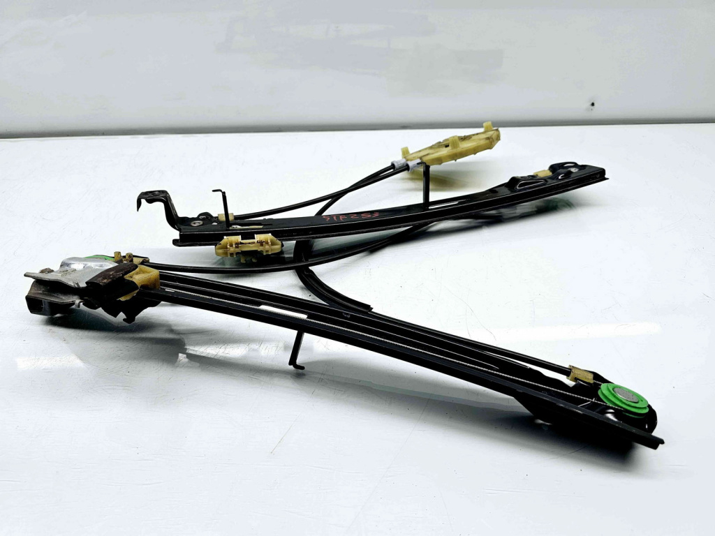 Macara electrica geam stanga fata Seat Leon (1P1) [Fabr 2005-2011] OEM