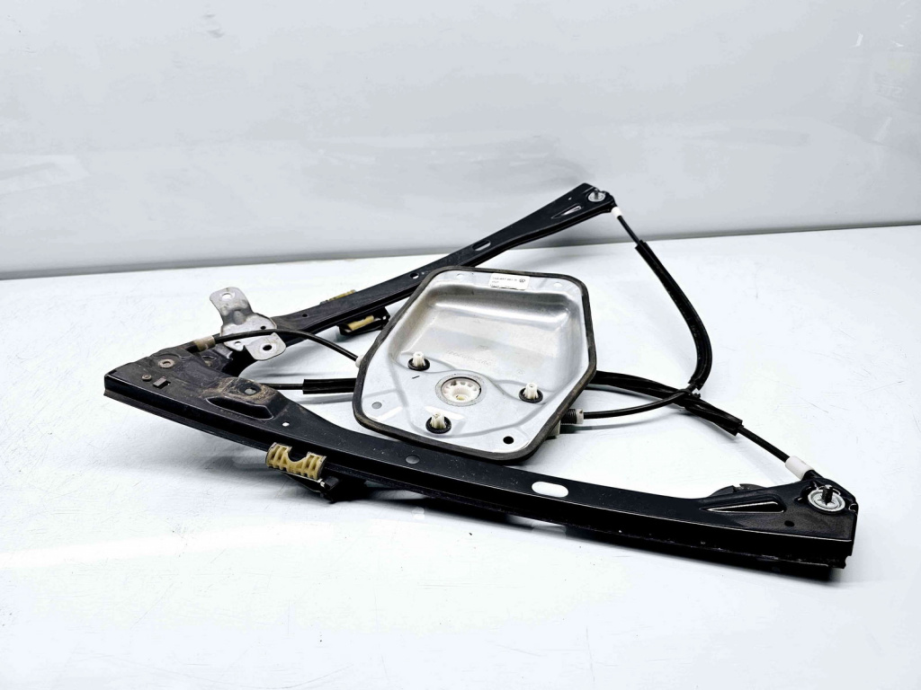 Macara electrica geam stanga fata Volkswagen Golf 5 Variant (1K5) [Fabr 2007-2009] 1K5837461B