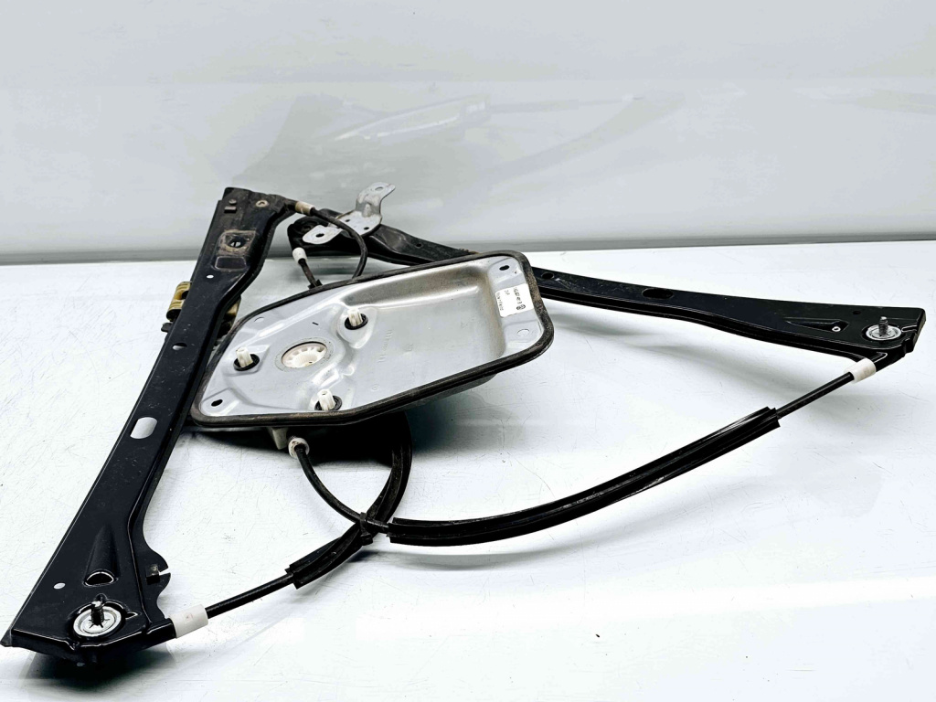 Macara electrica geam stanga fata Volkswagen Golf 5 Variant (1K5) [Fabr 2007-2009] 1K5837461B
