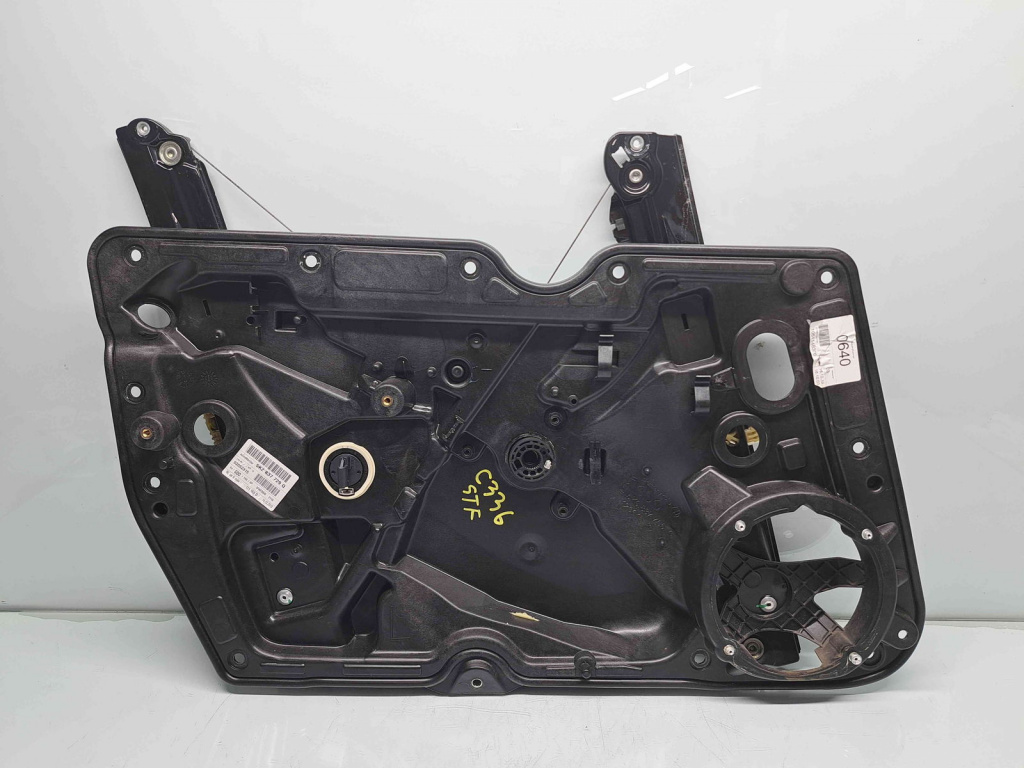 Macara electrica geam stanga fata Volkswagen Golf 6 (5K1) GTI [Fabr 2009-2013] 5K2837729Q
