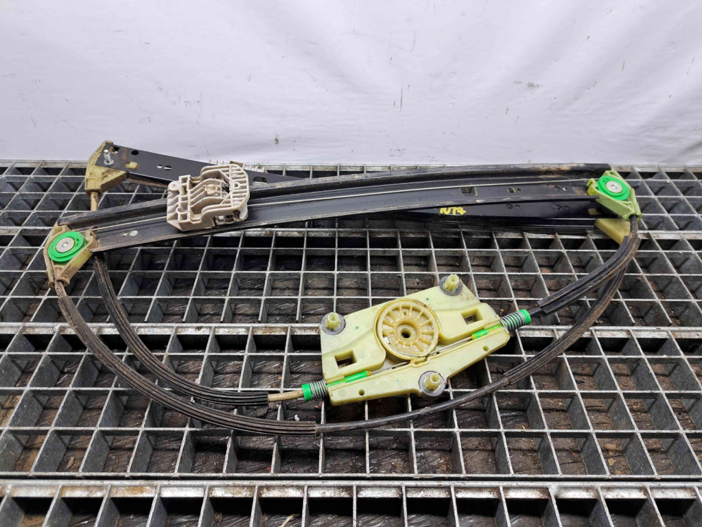 Macara electrica geam stanga spate Audi Q7 (4LB) [ Fabr 2006-2014] OEM