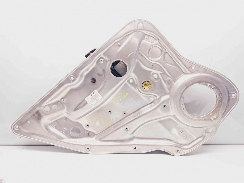 Macara electrica geam stanga spate Mercedes Clasa C (W204) [Fabr 2007-2014] A2047600734