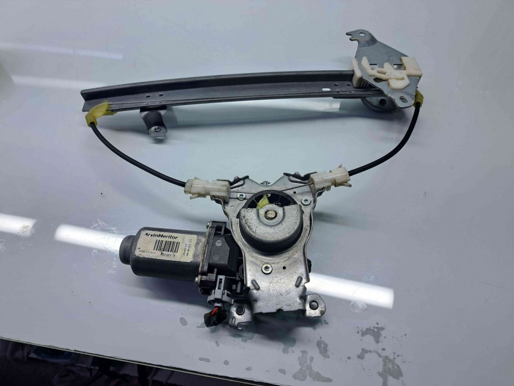 Macara electrica geam stanga spate Nissan Qashqai Facelift (2) [Fabr 2009-2013] OEM