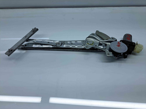 Macara electrica geam stanga spate Nissan X-Trail (T32) [Fabr 2013-prezent] 827311BA0A