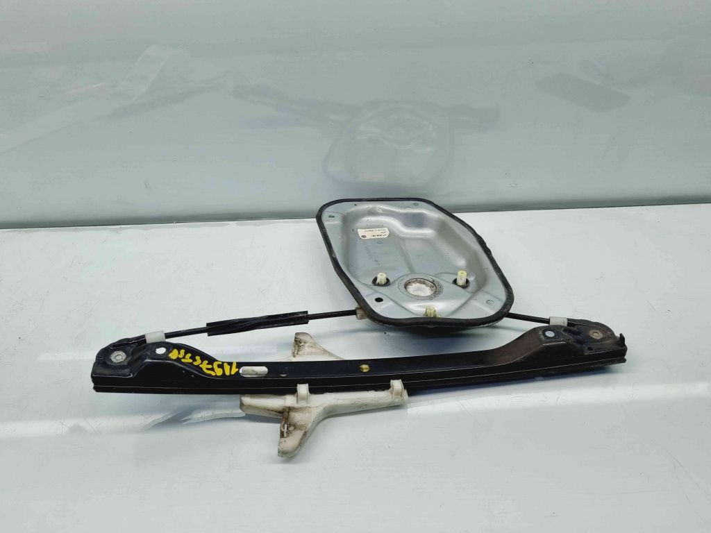 Macara electrica geam stanga spate Volkswagen Jetta 3 (1K2) [Fabr 2005-2010] 1K5839461