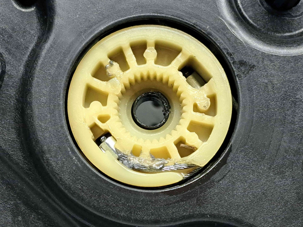 Macara electrica geam stanga spate Volkswagen Passat CC (357) [Fabr 2008-2012] 3C8839755D
