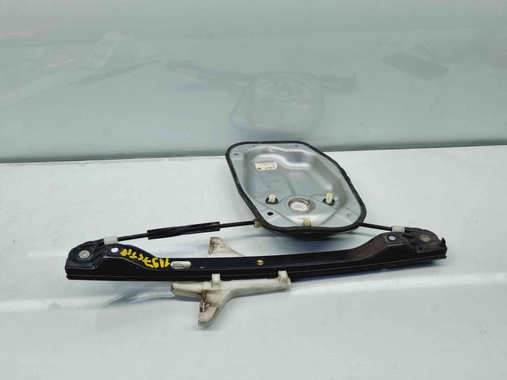 Macara electrica geam stanga spate Volkswagen Jetta 3 (1K2) [Fabr 2005-2010] 1K5839461