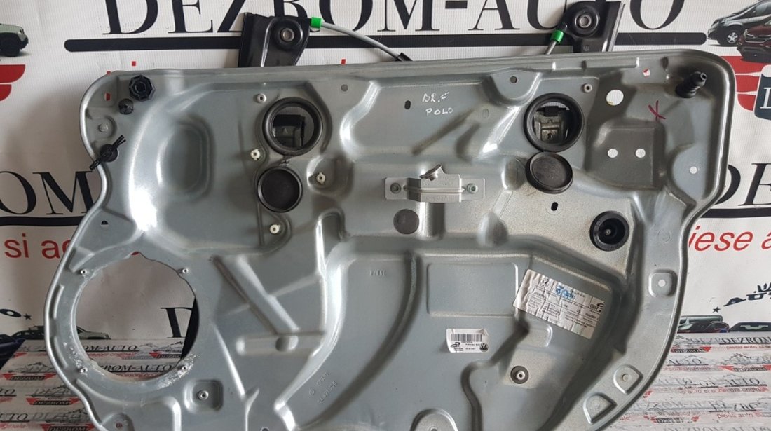 Macara electrica geam usa dreapta fata VW Polo 9N