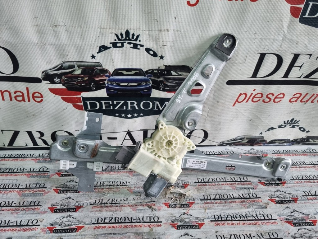 Macara electrica + motoras stanga fata Peugeot 3008 cod piesa : 9682808980