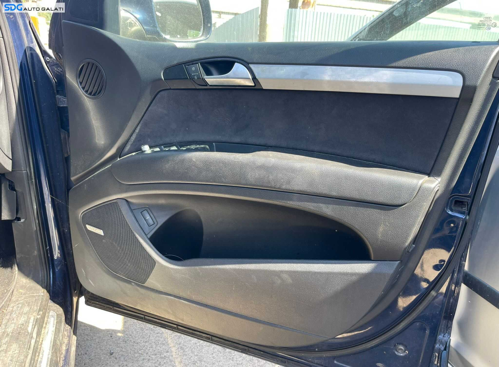 Macara Electrica pentru Geam Sticla de pe Usa Portiera Dreapta Fata Audi Q7 Facelift 2007 - 2015 [C6410]