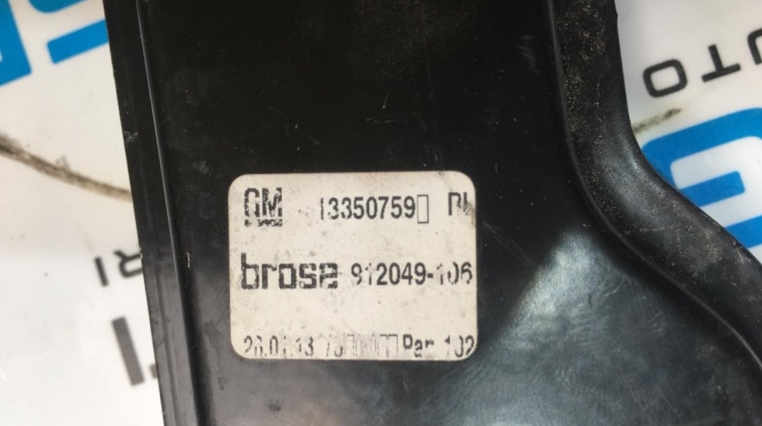 Macara Electrica Stanga Fata Opel Astra J 2009 - 2015 Cod Piesa : 13350759