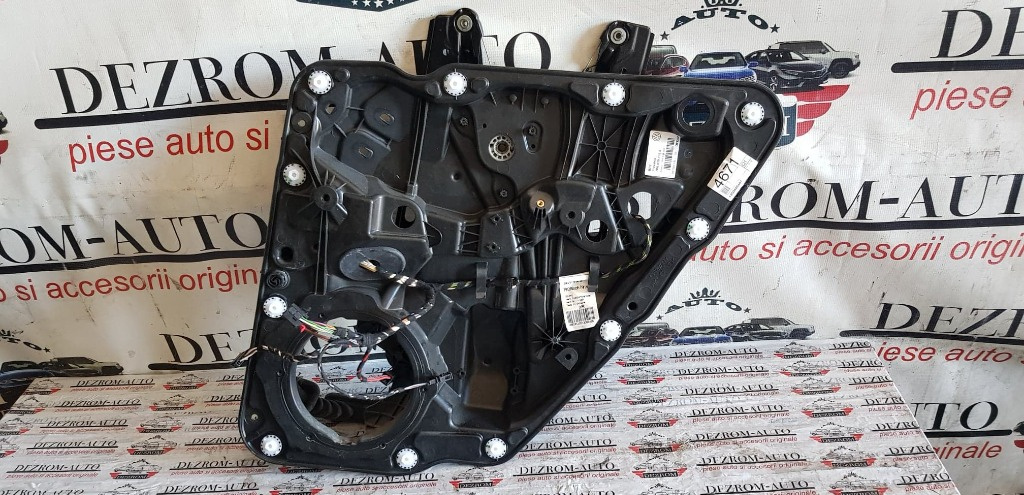 Macara electrica usa dreapta spate VW Touareg 7P cod 7p6839756a