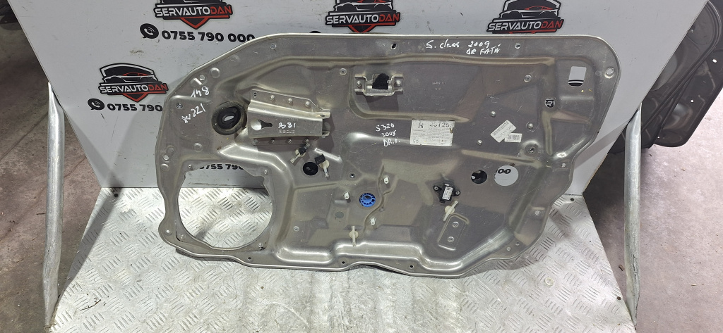 Macara electrica usa fata dreapta Mercedes-Benz S-Class (2005-2009) [W221] 3.0 Motorina 2009, A2218202902