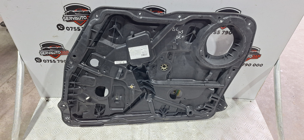 Macara electrica usa fata dreapta Mercedes-Benz GL (2013-2019) [x166] 3.0 Motorina 2013, A1667200279