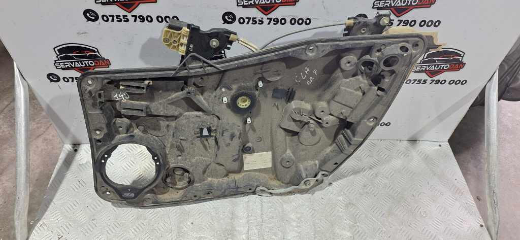 Macara electrica usa fata dreapta Mercedes-Benz CLA (2013->) [C117] 1.8 Benzina 2014, A1177200279