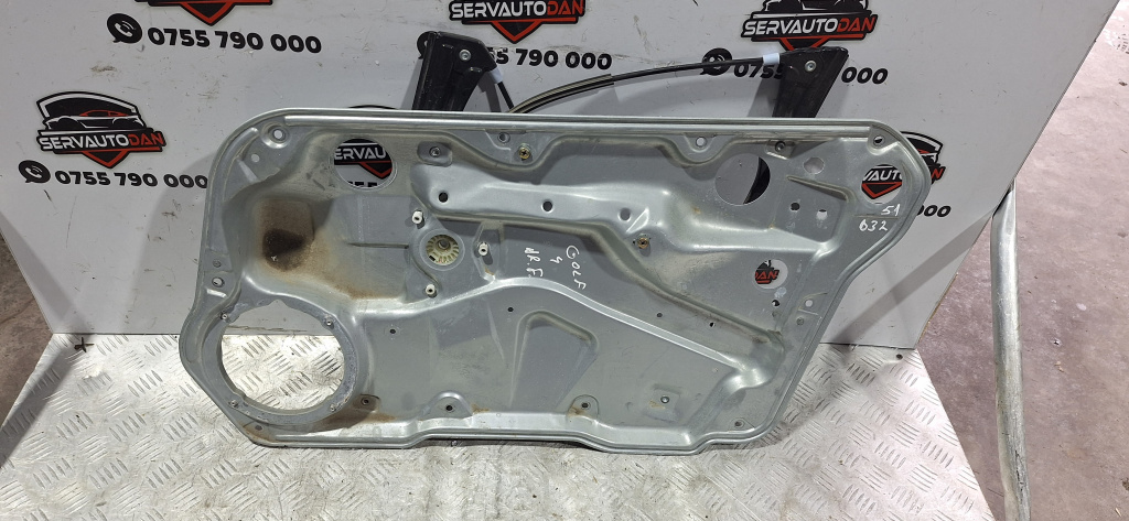Macara electrica usa fata dreapta Volkswagen Golf 4 (1997-2005) 1.9 Motorina 2004, .