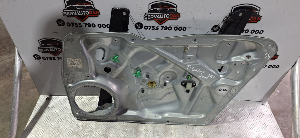 Macara electrica usa fata dreapta Volkswagen Tiguan (2007-2011) 2.0 Motorina 2015, 5N0837756