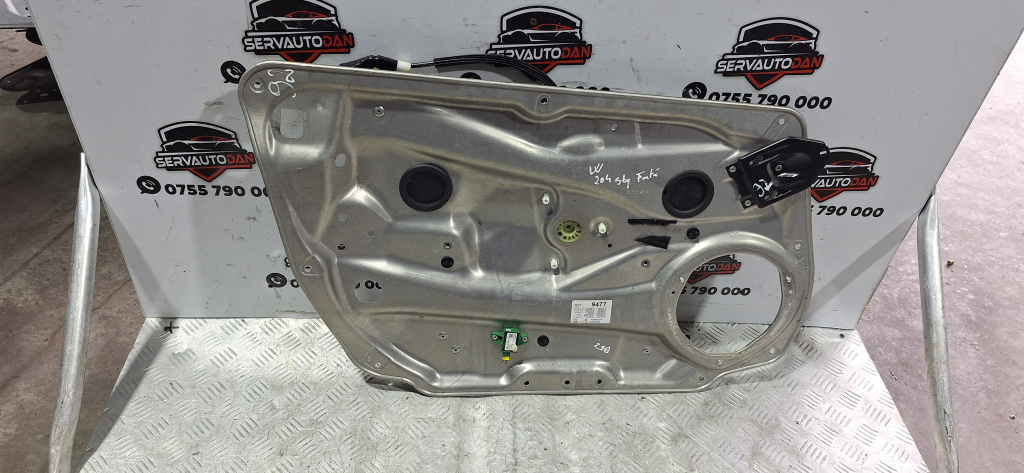 Macara electrica usa fata stanga Mercedes-Benz C-Class (2007->) [W204] 2.2 Motorina 2012, A2047660139
