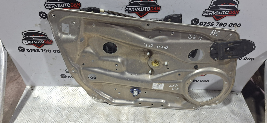 Macara electrica usa fata stanga Mercedes-Benz E-Class (2009->) [W212] 2.2 Motorina 2012, ,