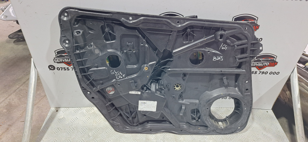 Macara electrica usa fata stanga Mercedes-Benz GL (2013-2019) [x166] 3.0 Motorina 2013, A1667200179