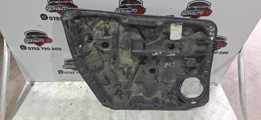 Macara electrica usa fata stanga Mercedes-Benz ML (2011->) [w166] 3.0 Motorina 2013, .