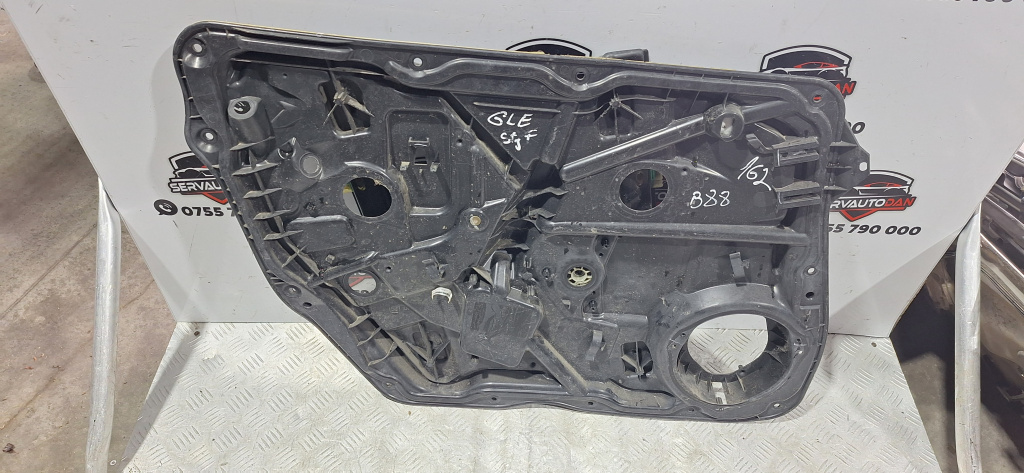 Macara electrica usa fata stanga Mercedes-Benz GLE (2015->) [w292] 3.0 Motorina 2018, FĂRĂ COD