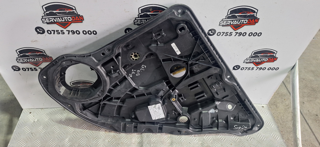 Macara electrica usa spate dreapta Mercedes-Benz GL Class (2006->) [X164] 3.0 Motorina 2013, A1667300279