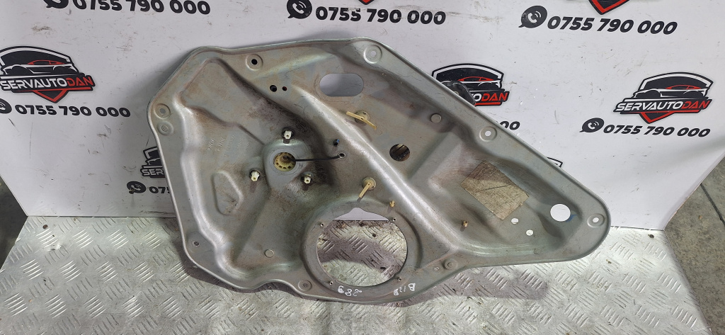 Macara electrica usa spate dreapta Volkswagen Golf 5 (2004-2009) 2.0 Motorina 2007, COMBI / 1K9839756A