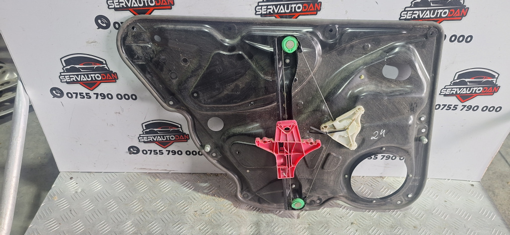 Macara electrica usa spate dreapta Volkswagen Passat B7 (2010-2014) 2.0 Motorina 2012, COMBI / 3AA839756