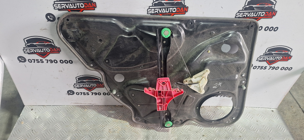 Macara electrica usa spate dreapta Volkswagen Passat B7 (2010-2014) 2.0 Motorina 2012, BERLINA / 3AA839756