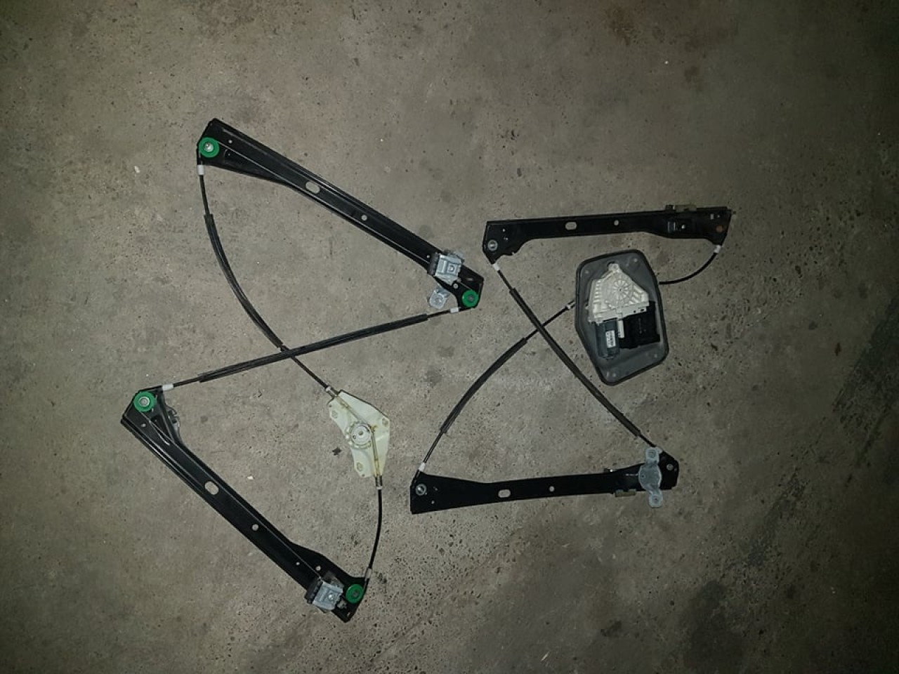 Macara electrica usa stanga fata vw jetta III
