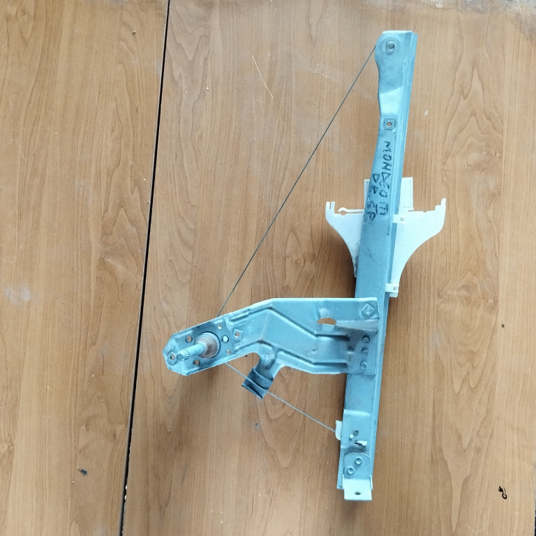Macara Geam 4 Portiere,spate,dreapta,Manuala Ford MONDEO Mk 3 2000 - 2007