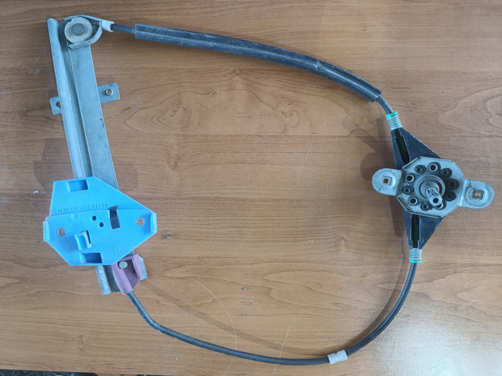 Macara Geam 4 Portiere,spate,dreapta,Manuala Ford MONDEO Mk 2 1996 - 2000