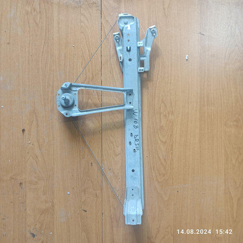 Macara Geam 4 Portiere,spate,dreapta,Manuala Mercedes-Benz A-CLASS (W168) 1997 - 2004