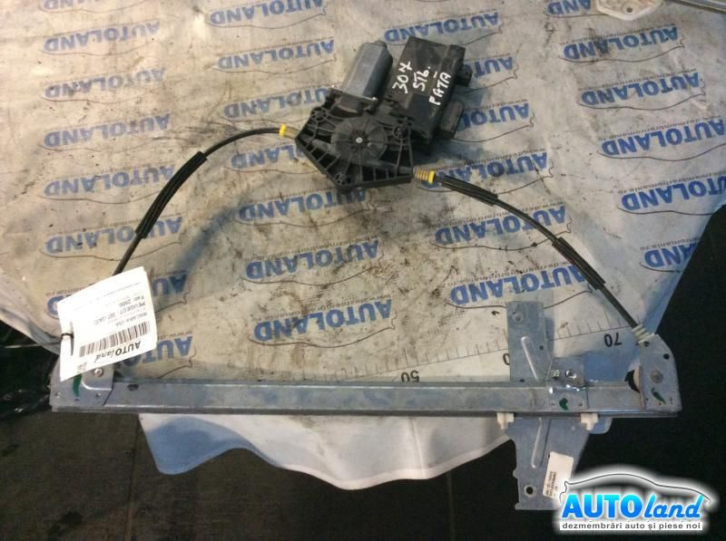 Macara Geam 9637130780 Stanga Fata Electrica cu Motoras Peugeot 307 3A/C 2000