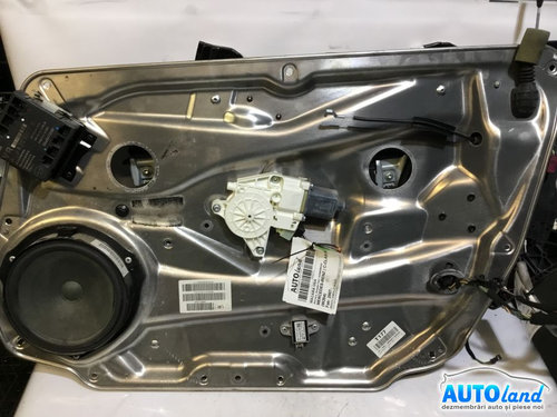 Macara Geam A2048200242 Electrica, Dreapta Fata Mercedes-Benz C-CLASS W204 2007